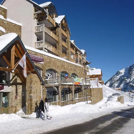 & Golf Tourmalet 3*