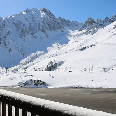 & Golf Tourmalet Apartmanhotel 3*