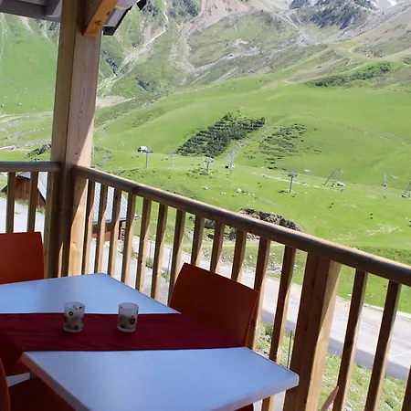 Hotel apartamentowy & Golf Tourmalet