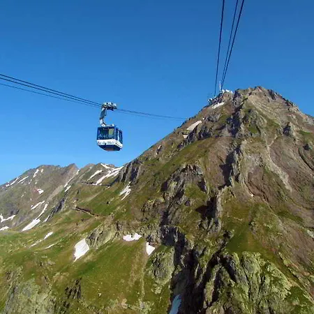 Hotel apartamentowy & Golf Tourmalet La Mongie